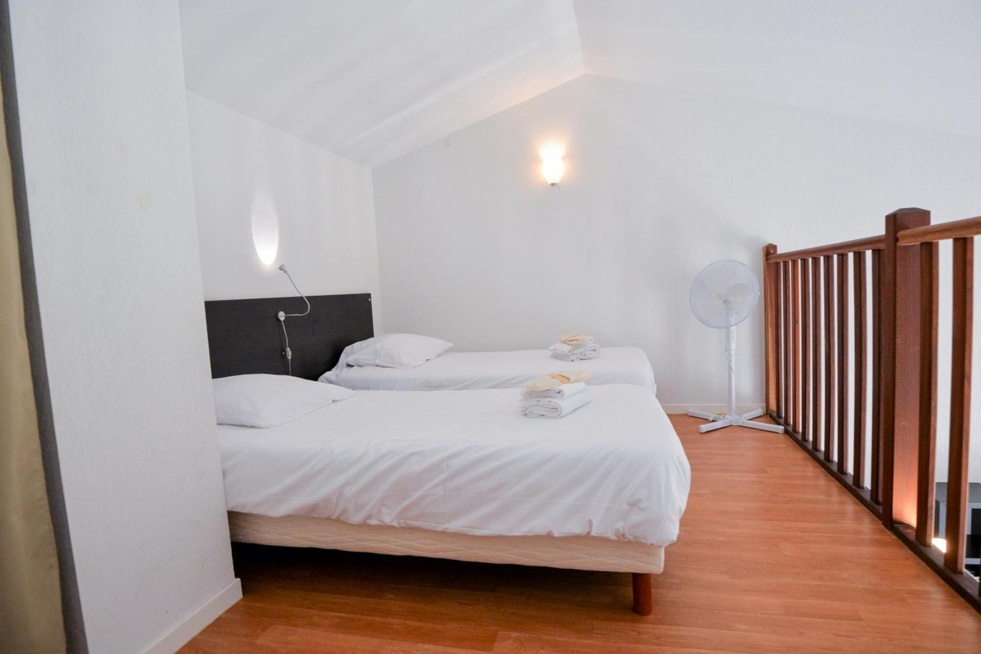 La Résidence du Château de Jouarres Azille Habitación foto